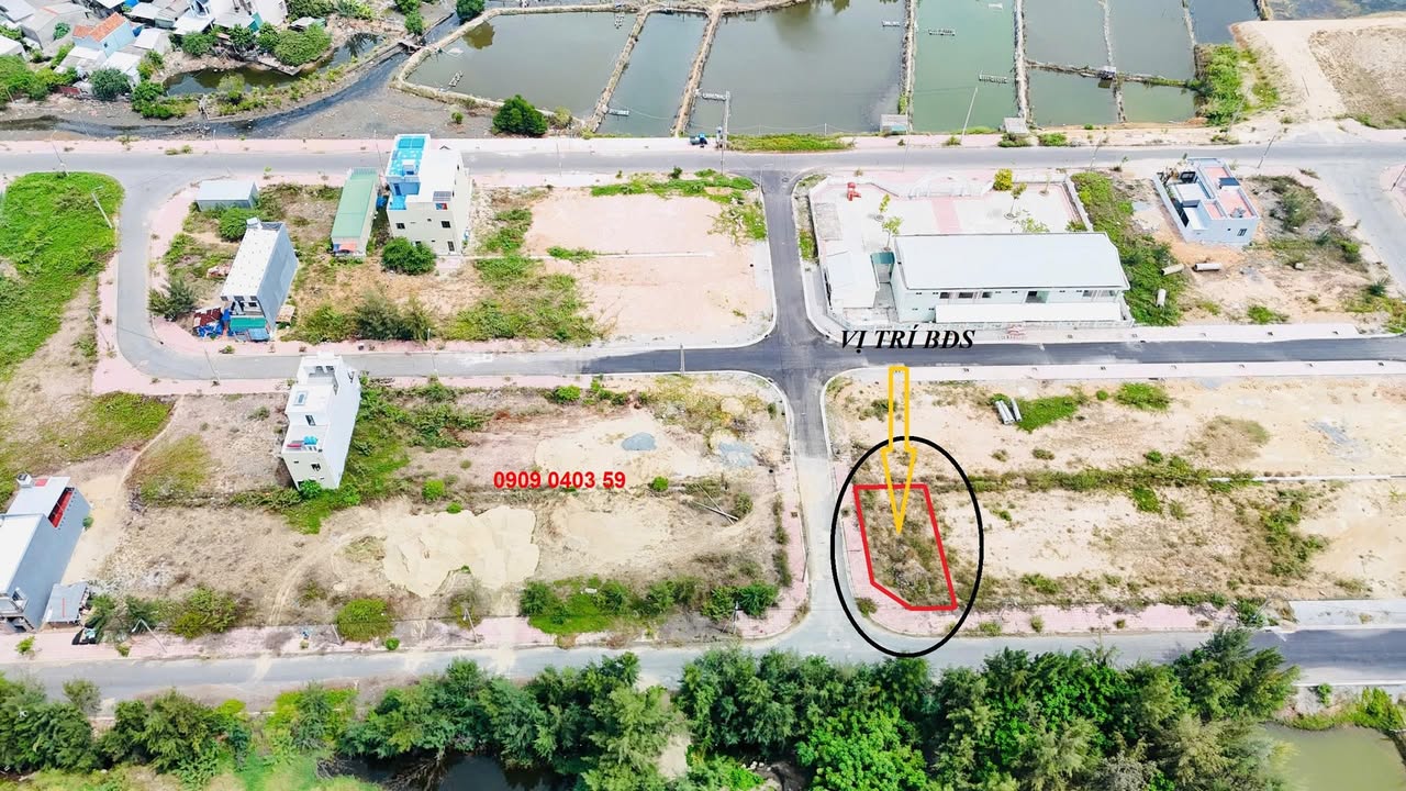 Đất Lô Góc KDC Tịnh Kỳ, Quảng Ngãi - 172.5m² Sổ Hồng Sẵn Sàng