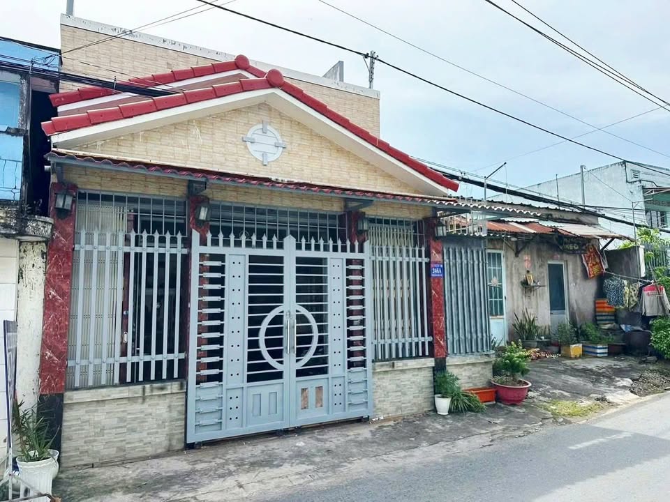 Nhà Phố Mặt Tiền Nguyễn Ngọc Nhựt, Mỹ Tho - 73m², 2PN, Chỉ 1.9 Tỷ