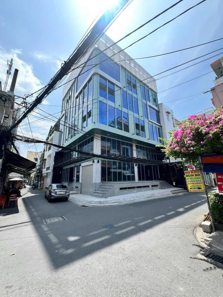 Nhà Phố Trương Công Định, Tân Bình 181.3m² - 61 Tỷ, đầu tư sinh lời!