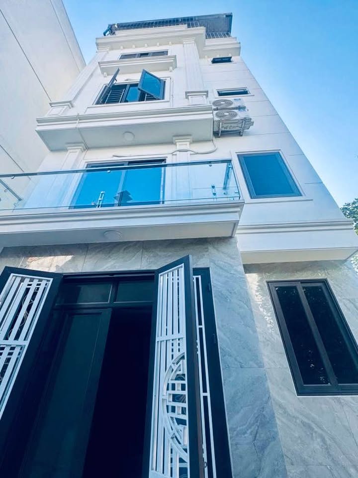 Nhà Mặt Ngõ Mai Dịch 38m², 5 Tầng, Kinh Doanh Tốt, Gần Phố - 8.x Tỷ