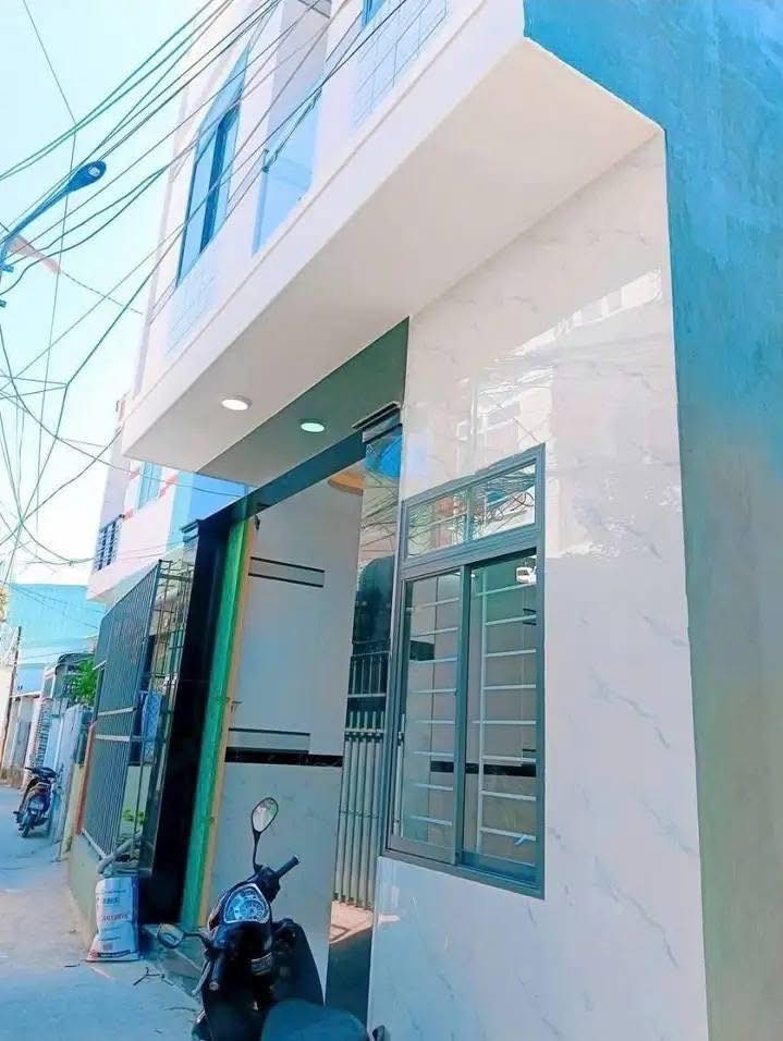 Bán nhà 2 tầng hẻm Bạch Đằng Quy Nhơn 49m² giá 2.9 tỷ ở ngay