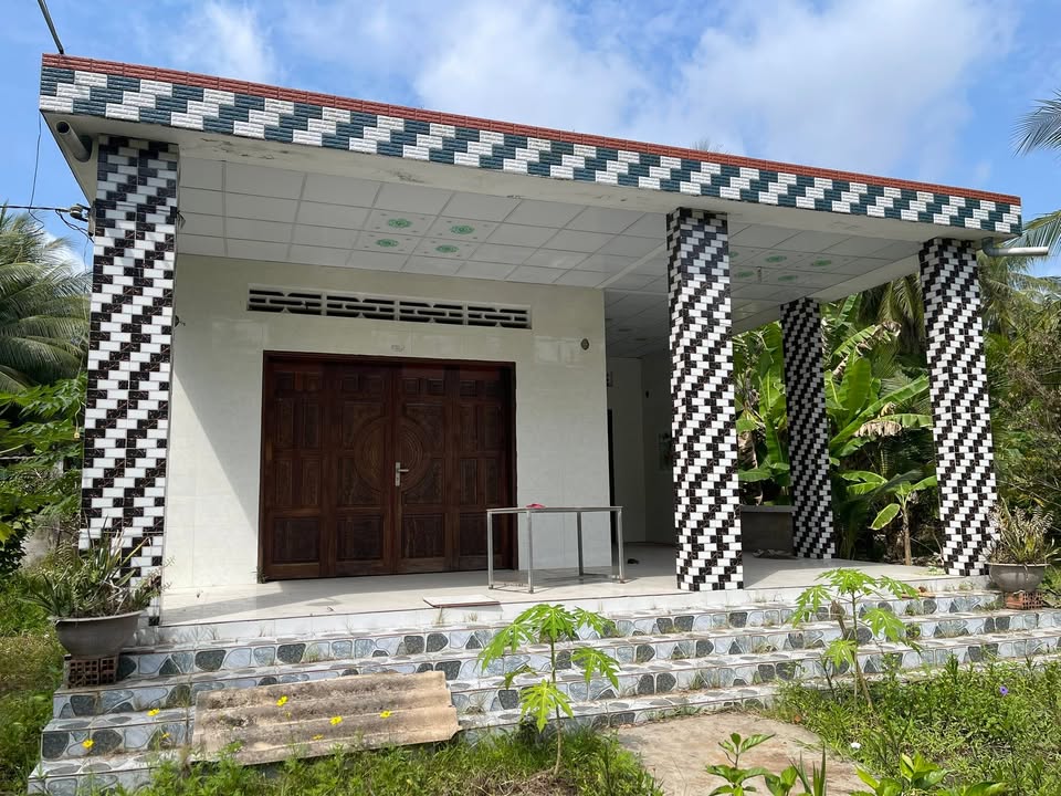 Bán Gấp Đất Vườn Dừa 7065m² Sổ Hồng Thổ Cư Tại Bến Tre - Giá 2.2 Tỷ