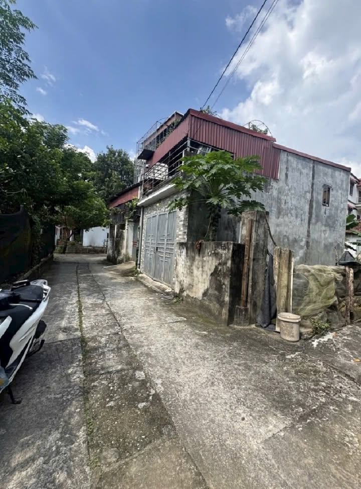 Bán đất Vạn Phúc 30m² - Ngõ thông ô tô, giá 2.x tỷ