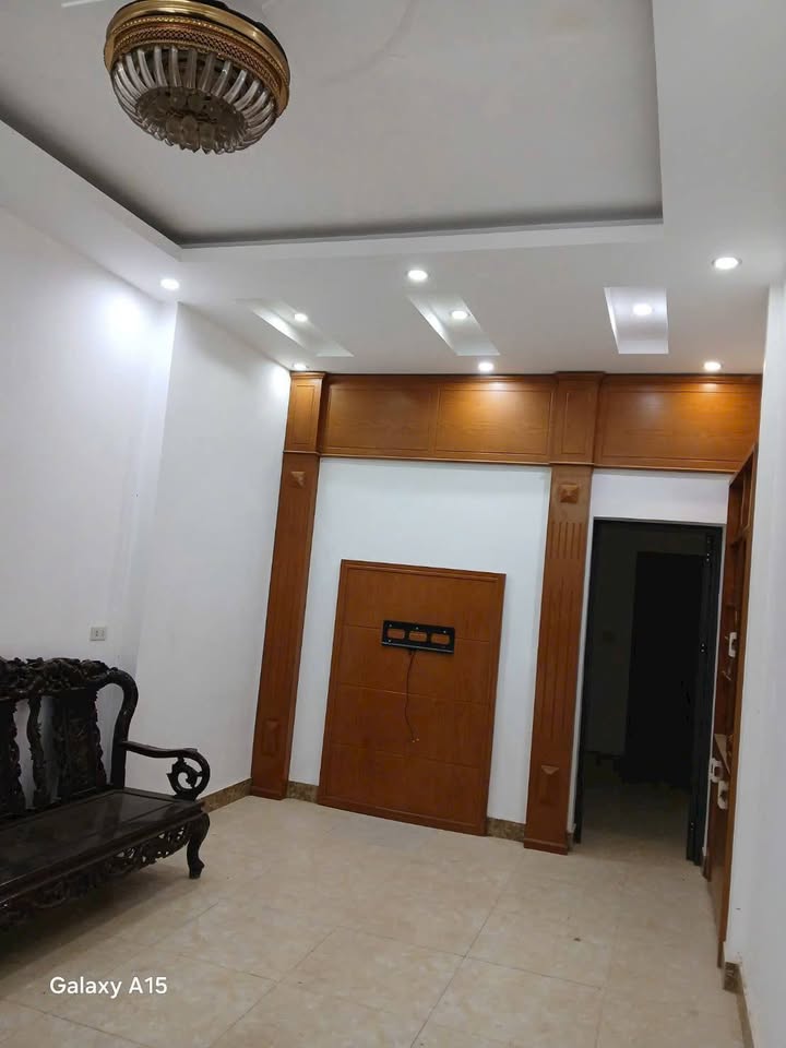 Nhà Mặt Tiền Yên Ninh - Kinh Doanh Đỉnh Cao - 64m² - Hơn 2 Tỷ