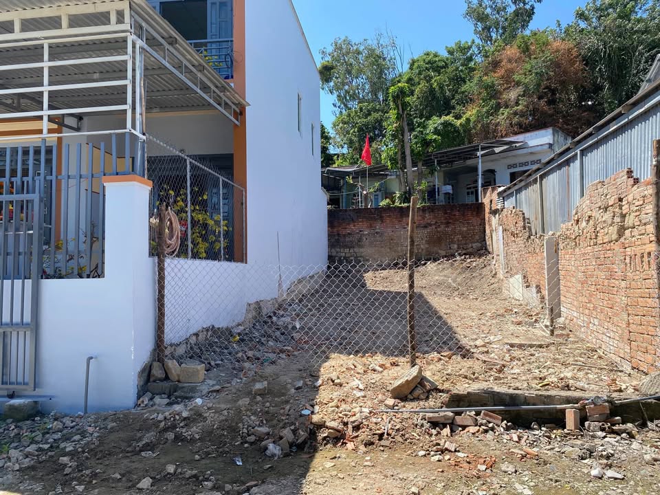 Đất Vàng Mặt Tiền Núi Cấm Nha Trang 114m² - Sổ Hồng Sẵn Sàng