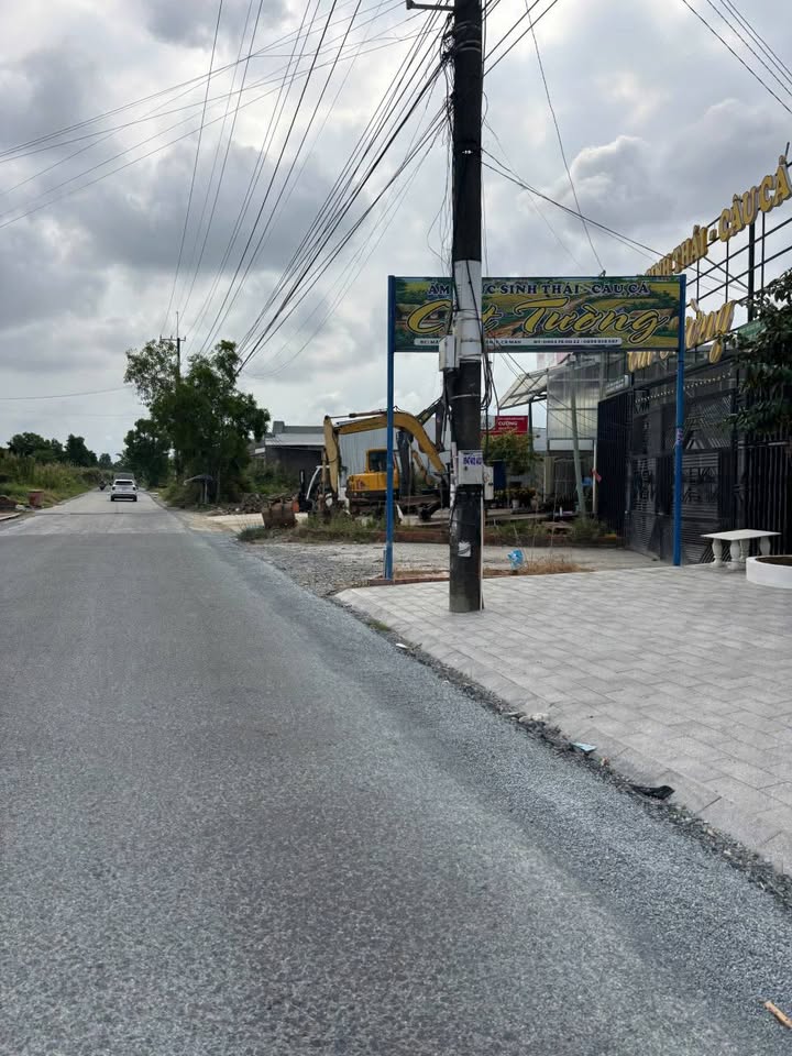 Bán Đất Vườn 624m² Cà Mau - Sẵn Nhà Cấp 4, Giá 950 Triệu