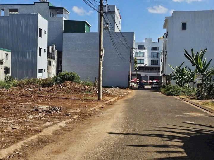 Đất nền TĐC Lý Tự Trọng 77m² (Đông Bắc) - Sổ đỏ chính chủ, cách Tôn Đức Thắng 50m