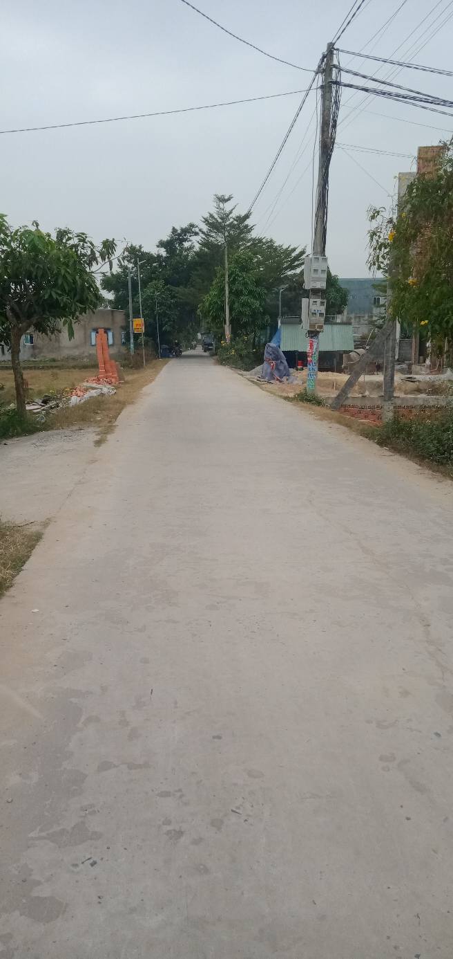 Bán Đất Tặng Nhà 6.8x42m Hóc Môn - Sổ Thổ Cư 100m², Hướng Tây