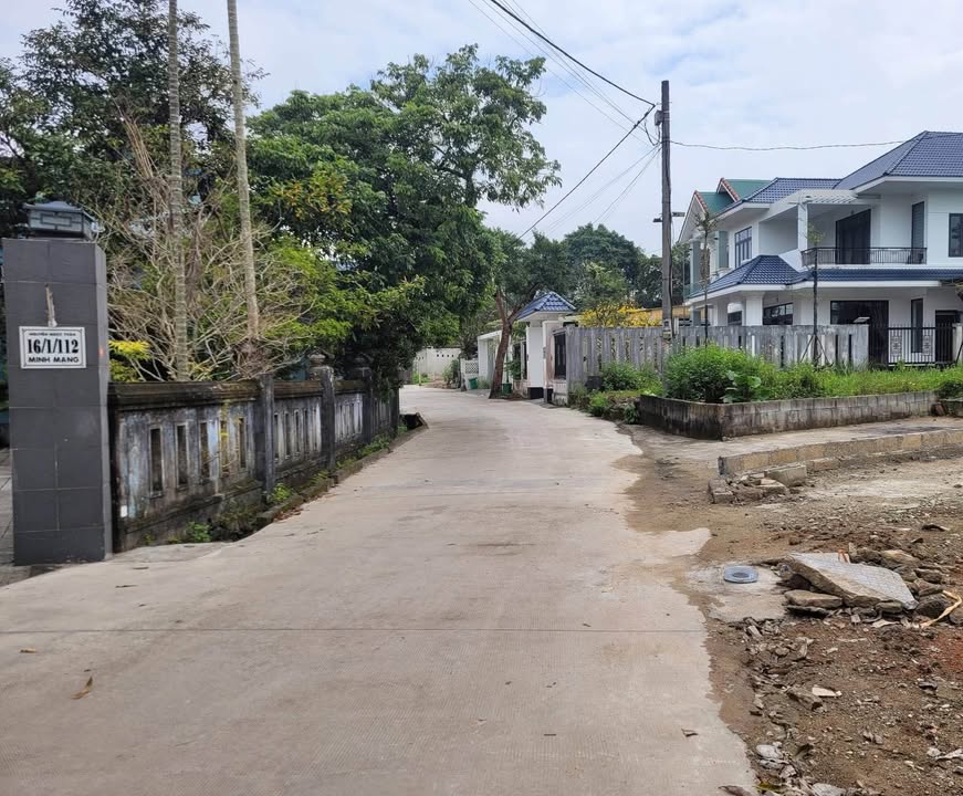 Đất nền Kiệt 112 Minh Mạng Thủy Xuân 106m² - Đường to ô tô!