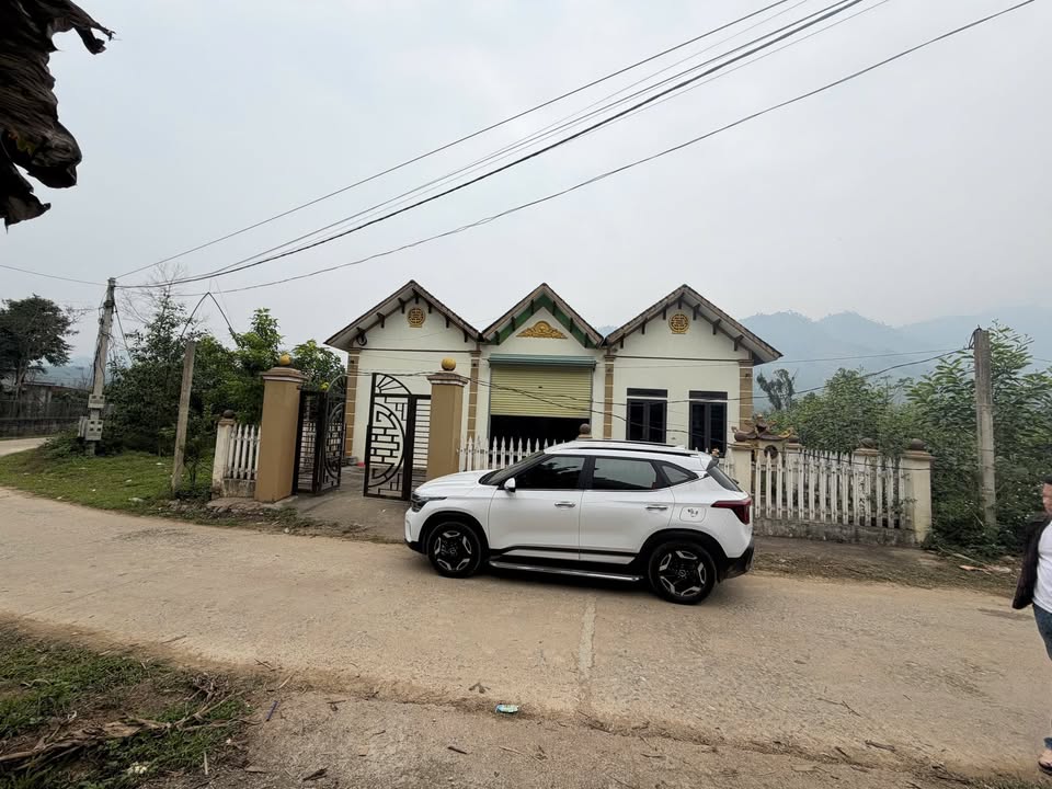 Đất nền Việt Trì 596m² - Mặt tiền 29.8m, Tách 5 Lô, Giá Hơn 1 Tỷ