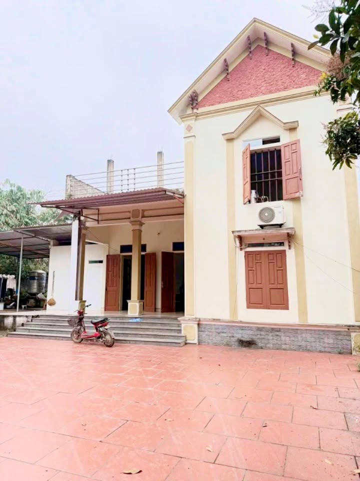 Đất nền Ba Vì 800m² tặng nhà đẹp - Sẵn sàng ở ngay!