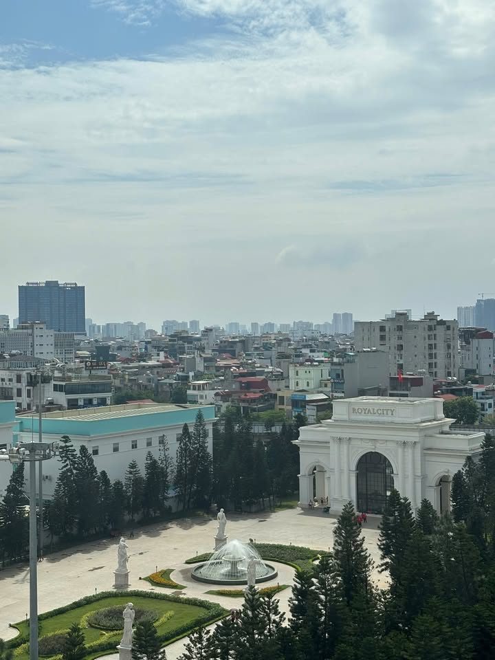 Căn hộ Royal City Hà Nội 112m² giá thỏa thuận - View đẹp quảng trường