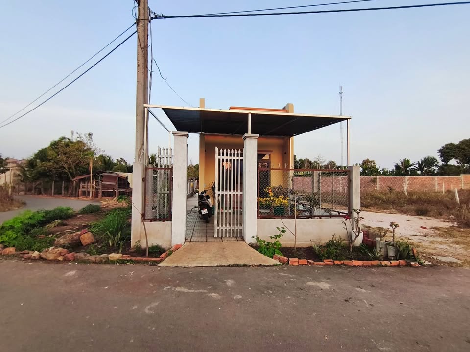 Nhà Kiên Cố Đường Kim Long - Quảng Thành, 165m² Sổ Hồng - Giá Tốt