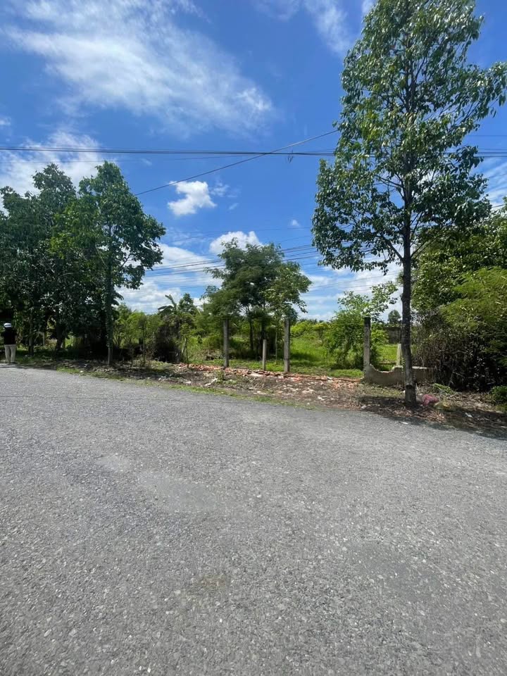 Đất nền MT Huyện Lộ 8, Mỹ Tho 136m² - Sổ hồng sẵn, giá 1.1 tỷ