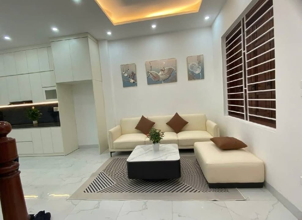 Nhà Vĩnh Hưng 48m² 3PN - Sổ đỏ đẹp, giá 7.4 tỷ