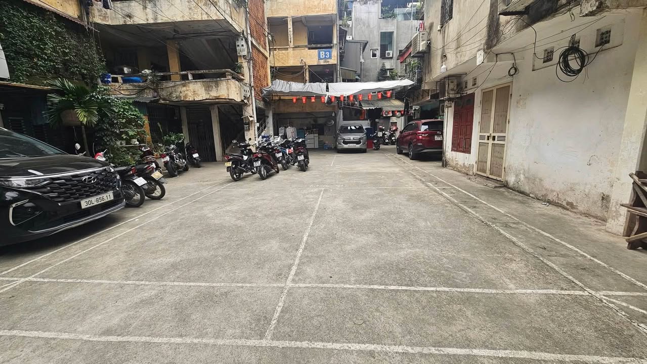 Chung cư Thanh Nhàn Hai Bà Trưng 120m² - 2 Mặt Tiền, Ô tô Đỗ Cửa