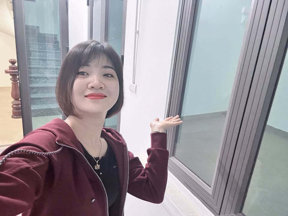 Nhà riêng Đức Thượng 95m² - Ô tô vào tận nhà, nhỉnh 6 tỷ!