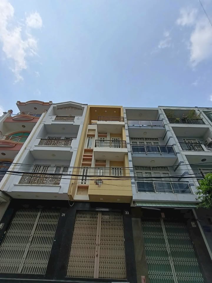 Nhà Phố Quận 6 23 triệu/tháng - Mặt tiền kinh doanh sầm uất!