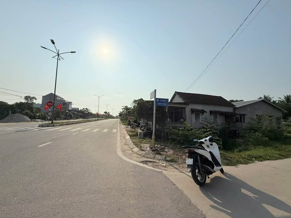 Bán đất MT Giáp Hải, Hương Thủy 117m² - Sổ đỏ chính chủ, giá thương lượng