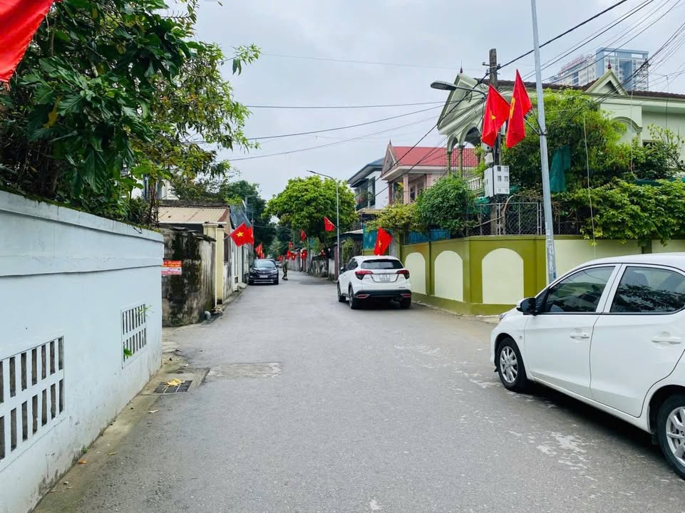 Bán đất mặt đường Tân Phúc, TP Vinh 117.4m² - Kinh doanh đắc địa