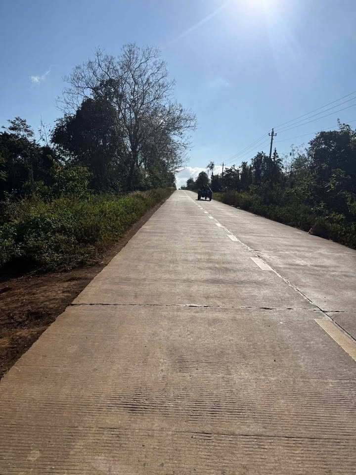 Đất Vàng Quốc lộ 29, Buôn Hồ - 650m² - 84.5 Tỷ - Sổ Đỏ Sẵn Sàng