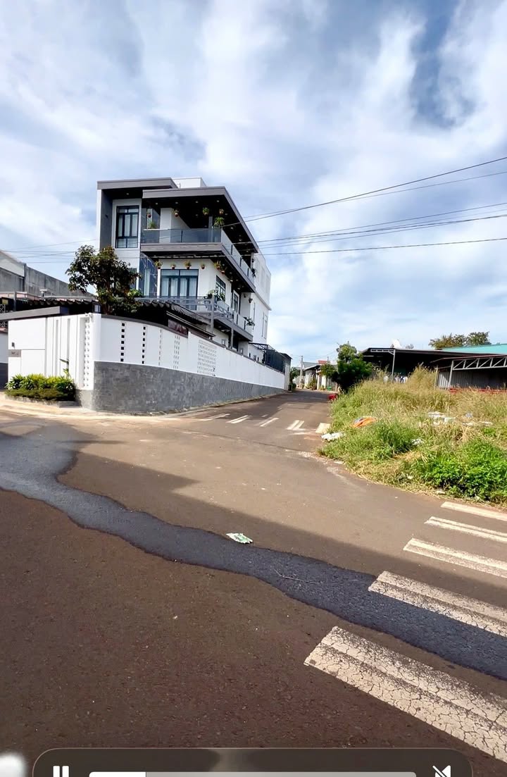 Bán Đất Biển Rừng Thông Ken Nguyễn, Bình Phước - 184m² - 1.85 Tỷ