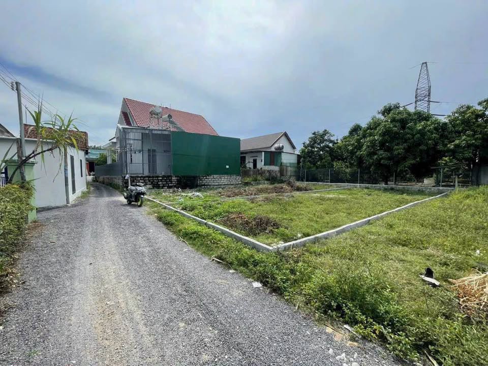 Bán Đất Diên Phước, Khánh Hoà - 142m² Gần Tỉnh Lộ 2, Sẵn Nền Đẹp