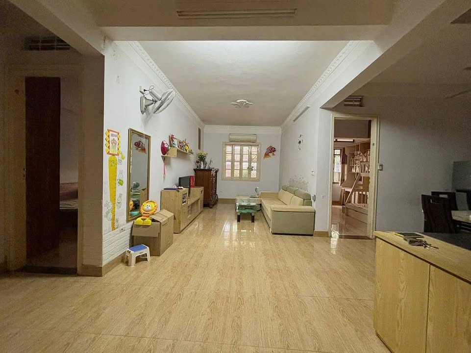 Cho thuê Căn hộ 2PN Ba Đình 90m² - Full Nội thất, Giá 12.5 Triệu/tháng