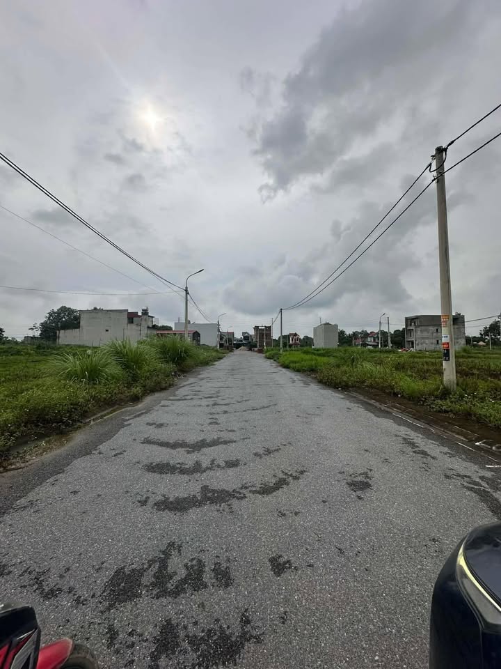 Đất nền Yên Trường 99m² giá 700 triệu - Pháp lý rõ ràng!