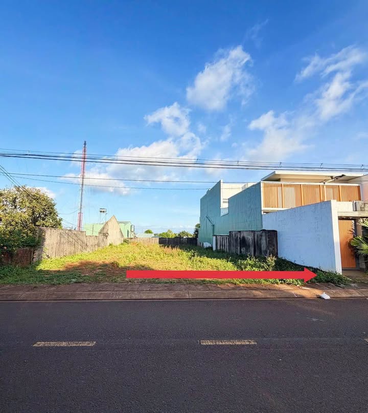 Đất Mặt Tiền Bà Huyện Thanh Quan, Pleiku - 180m² Thổ Cư - 2.2 Tỷ