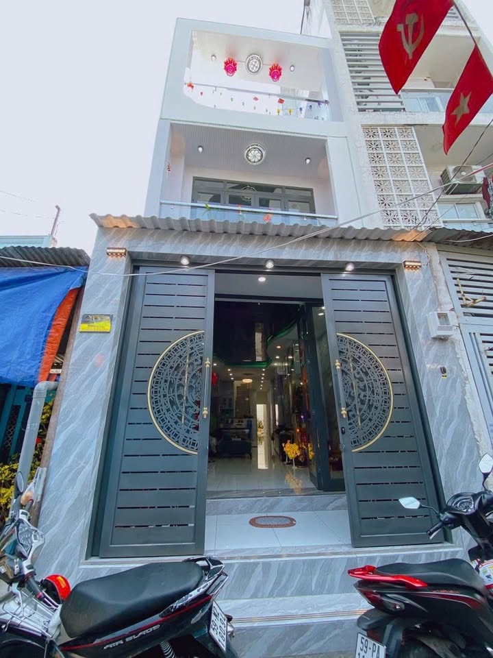 Nhà Riêng Quận 6 - 83m² Full Nội Thất - Sẵn Sàng Ở Ngay!