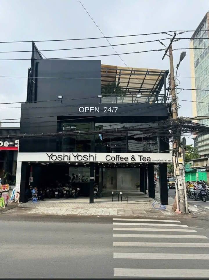 Cho thuê Mặt bằng góc 2 mặt tiền Nguyễn Gia Trí, Bình Thạnh - 120m²