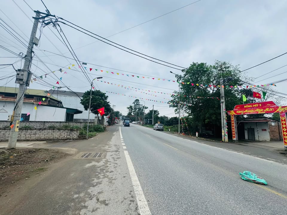 Đất Xây Biệt Thự Đồng Tâm 158m² - Sổ Đỏ Sẵn Sàng - Vị Trí Đắc Địa