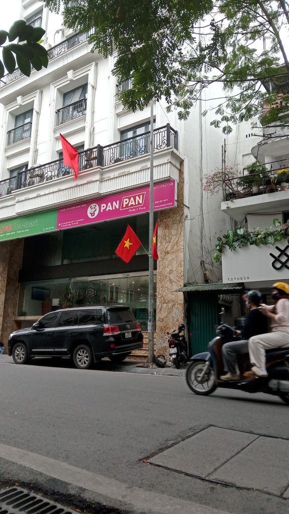 Nhà phố Phố Huế, Hai Bà Trưng 121m² - Vị trí đắc địa, kinh doanh sầm uất!