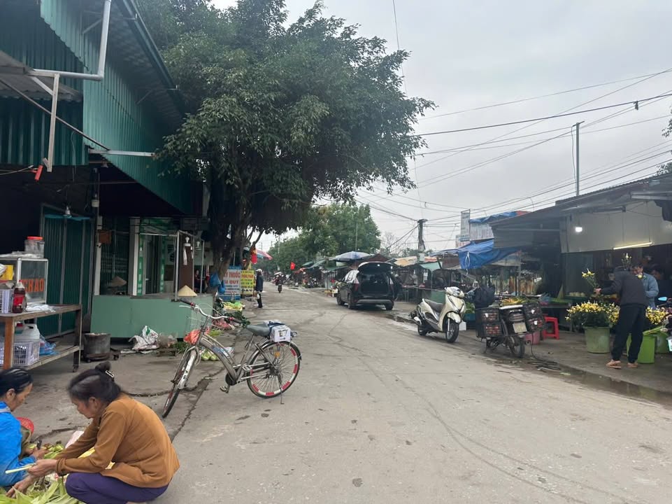 Đất nền Lý Nhân Hà Nam 93m² - Sổ đỏ chính chủ, lô góc 2 mặt tiền!