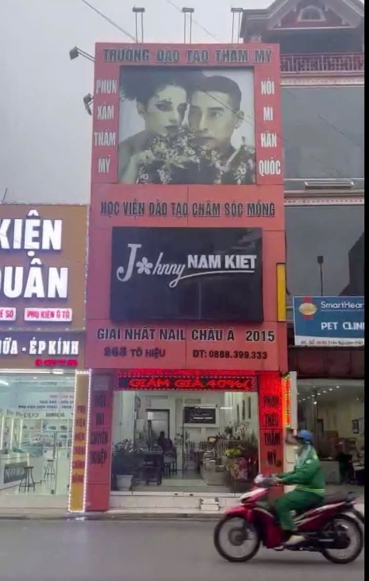 Nhà riêng Đường Tô Hiệu 100m² x 3 tầng - Sẵn sàng ở ngay!