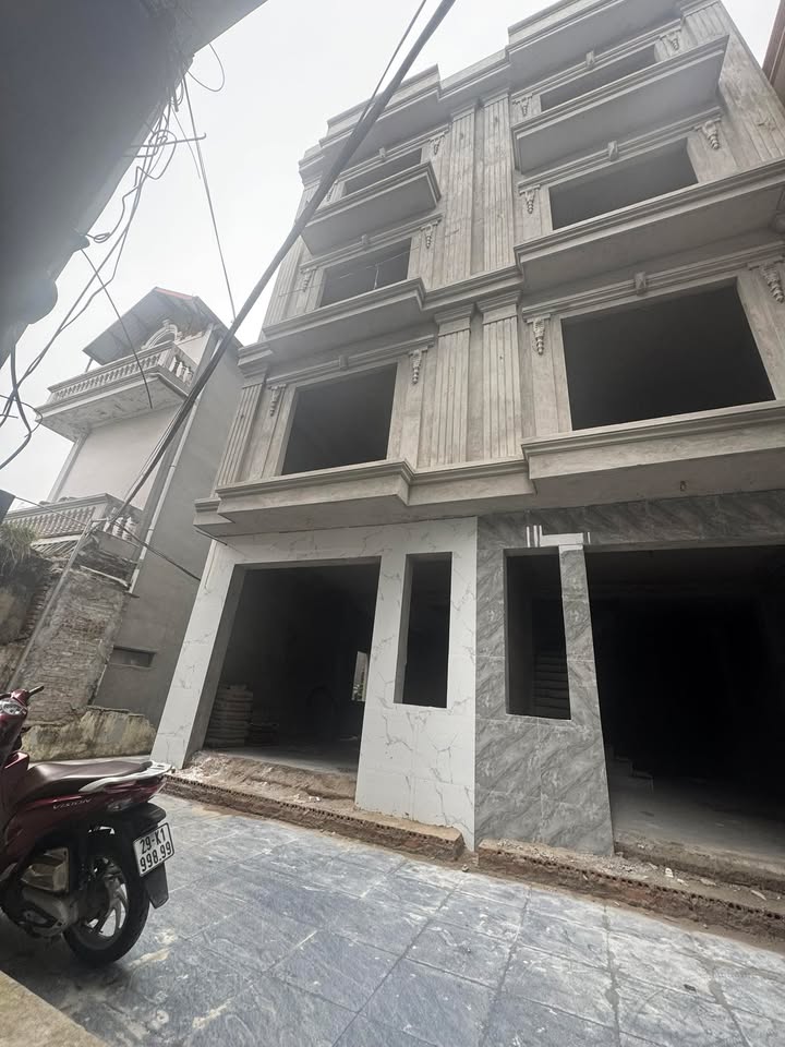 Nhà riêng Long Biên 55m² giá 8 tỷ - Sẵn sàng ở ngay!