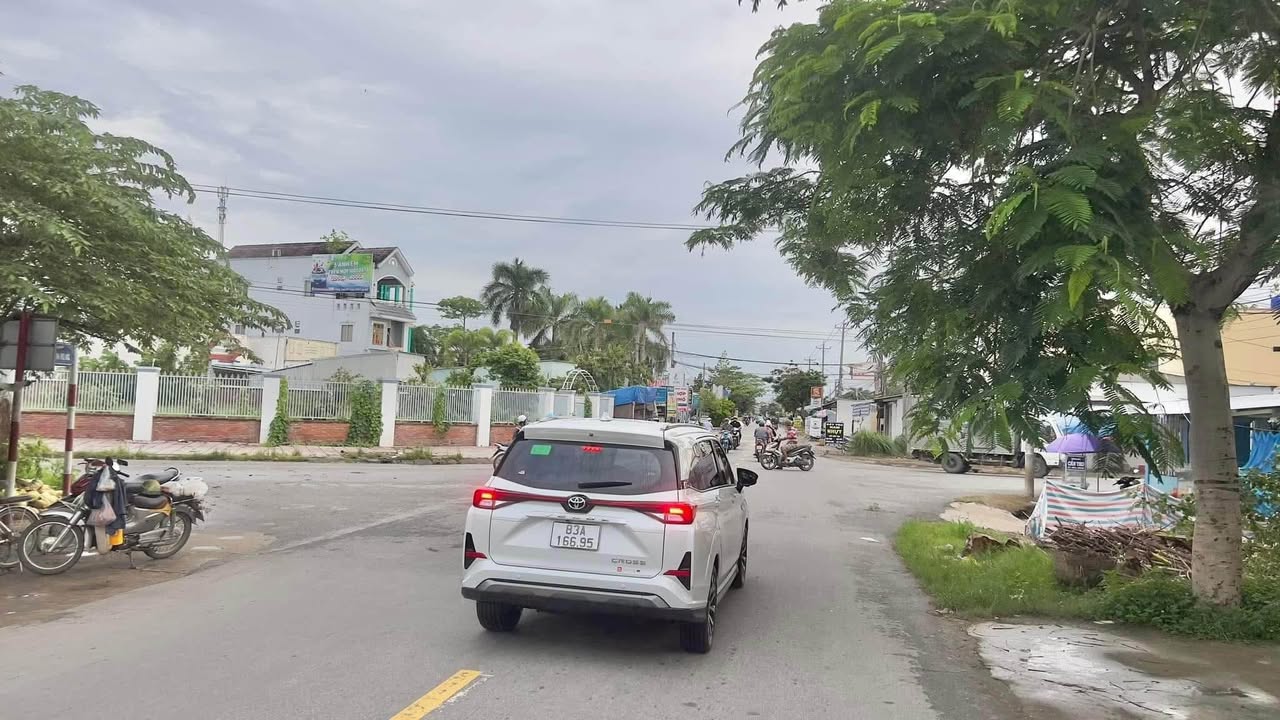 Đất Vườn Sóc Trăng 500m² - Ngã Năm, Đường Phạm Hùng, Giá 510 Triệu