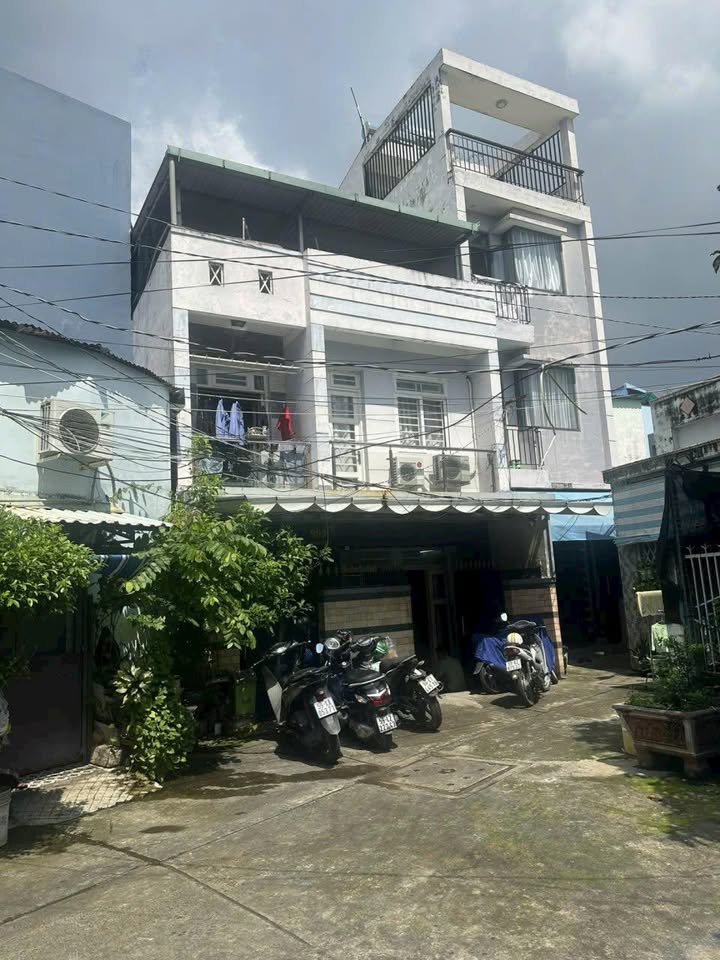 Nhà riêng Hẻm 993 Lò Gốm Q.6 65m² giá 6 tỷ - Sẵn sàng ở ngay!