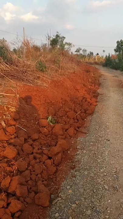 Bán Đất Nền Quảng Hiệp, Đắk Lắk - 720m² Mặt Tiền Đường Đá Phối Giá 550 Triệu