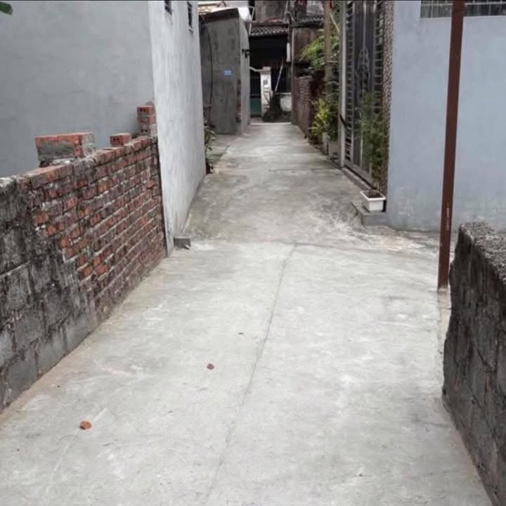 Đất Nền Nam Định 97m² Hướng Đông Nam - Sổ Đỏ Vuông Vắn, Giá Tốt