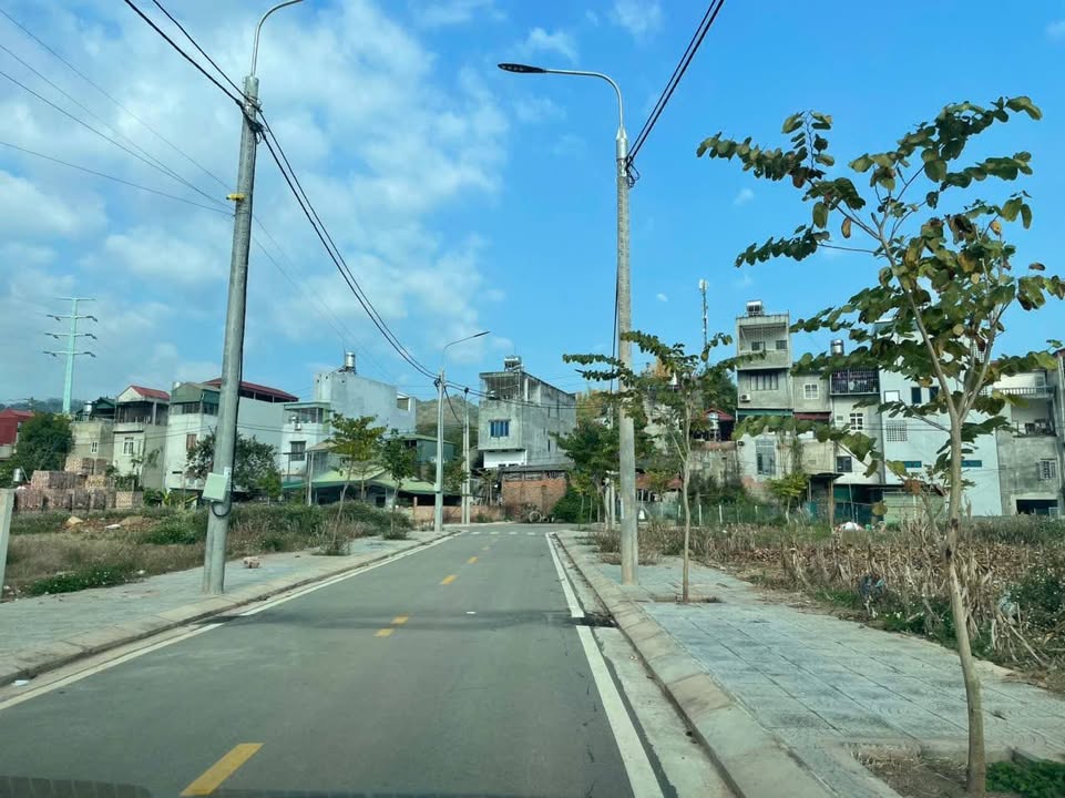 Đất Nền Phường Quyết Tâm, Sơn La - 125m² Full Thổ Cư, Sẵn Sổ Hồng