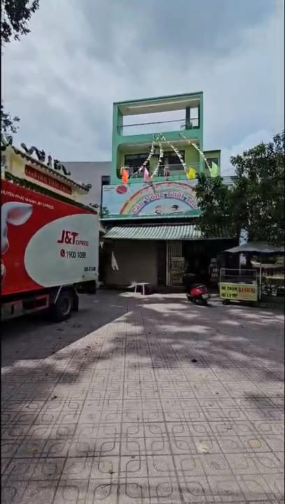 Nhà riêng Hóc Môn 118m² - Ô tô vào tận nhà, giá tốt!