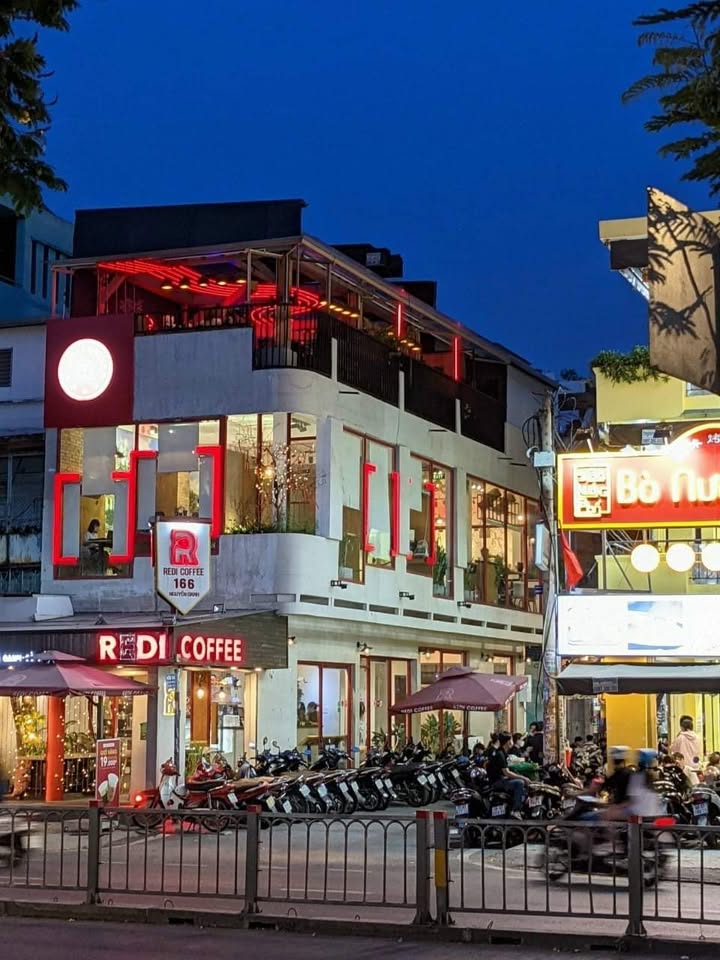 Nhà phố Nguyễn Oanh Gò Vấp - Căn góc 2MT kinh doanh!