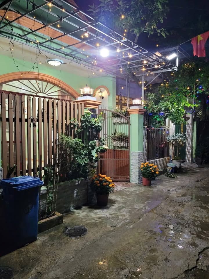 Nhà Lái Thiêu 69m² Thổ Cư 100% - Giá Tốt 3.5 Tỷ