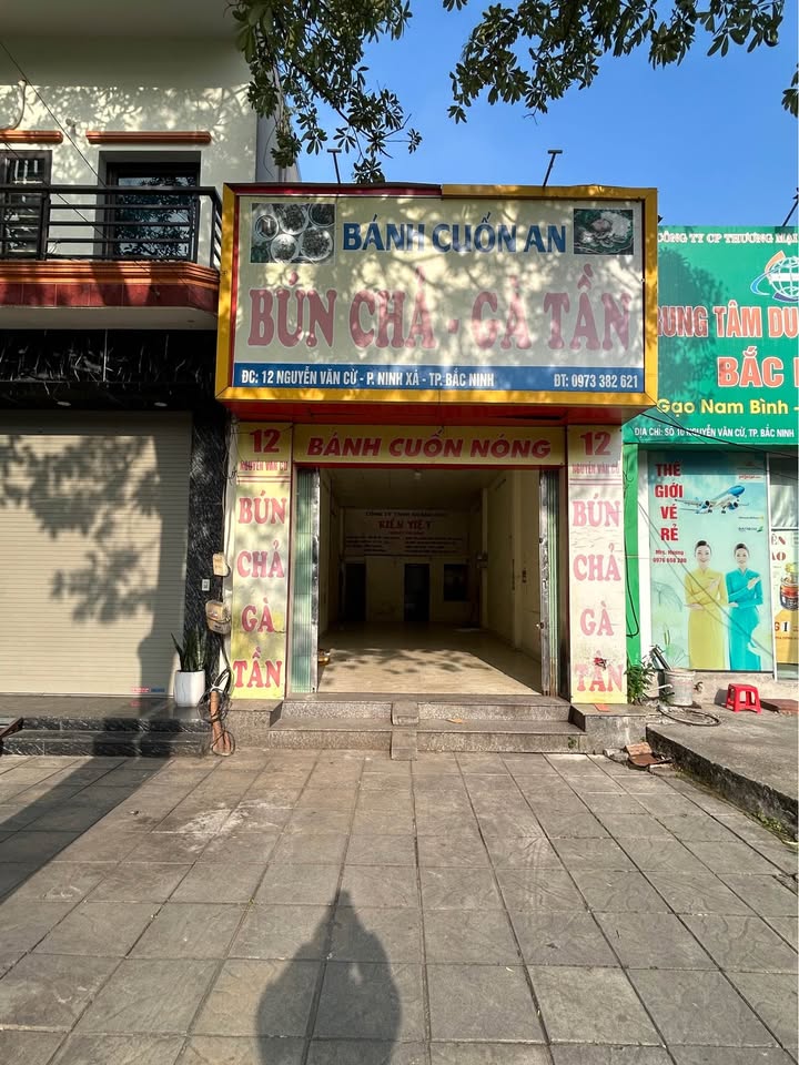 Nhà Mặt Tiền Nguyễn Văn Cừ, Kinh Bắc, BN - 65m² - 19.5 Tỷ - Ô Tô Đỗ Cổng