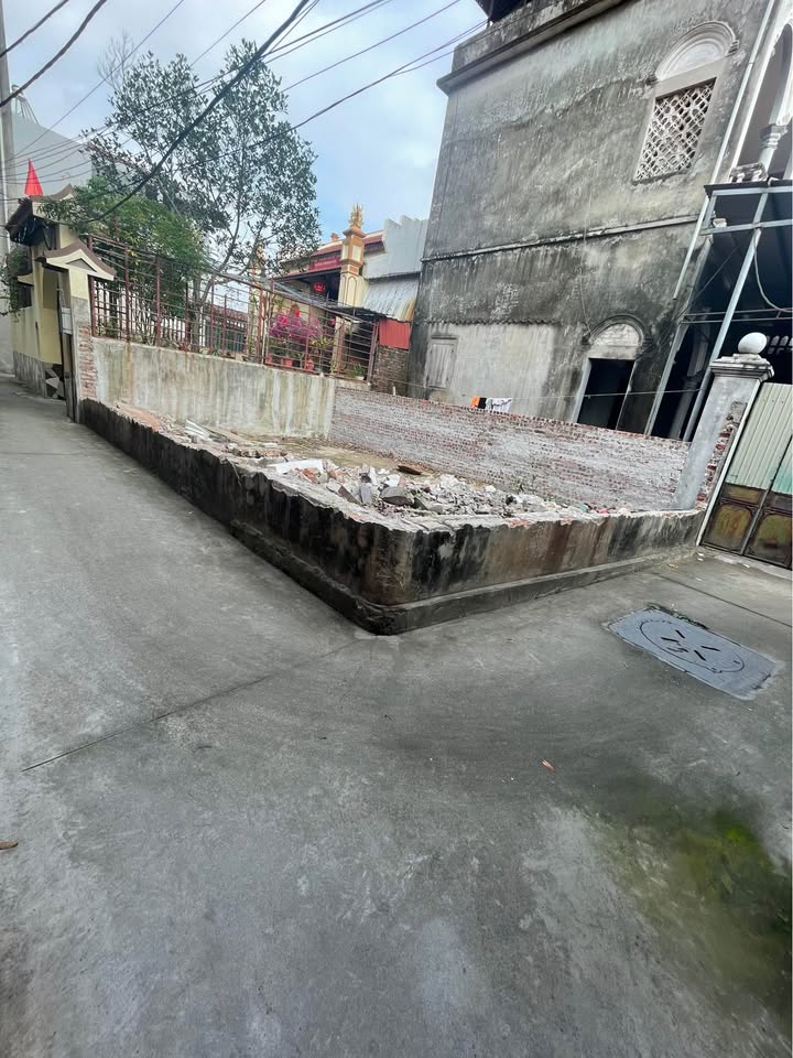 Đất nền Phù Khê, Từ Sơn 42m² chỉ 1.3 tỷ - Sổ đỏ chính chủ!