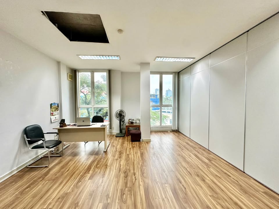 Cho thuê văn phòng Thái Thịnh Đống Đa 30m² - Vị trí trung tâm
