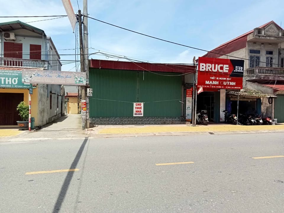 Cho thuê nhà mặt đường 10, Yên Khánh, Ninh Bình - 88m² kinh doanh tốt