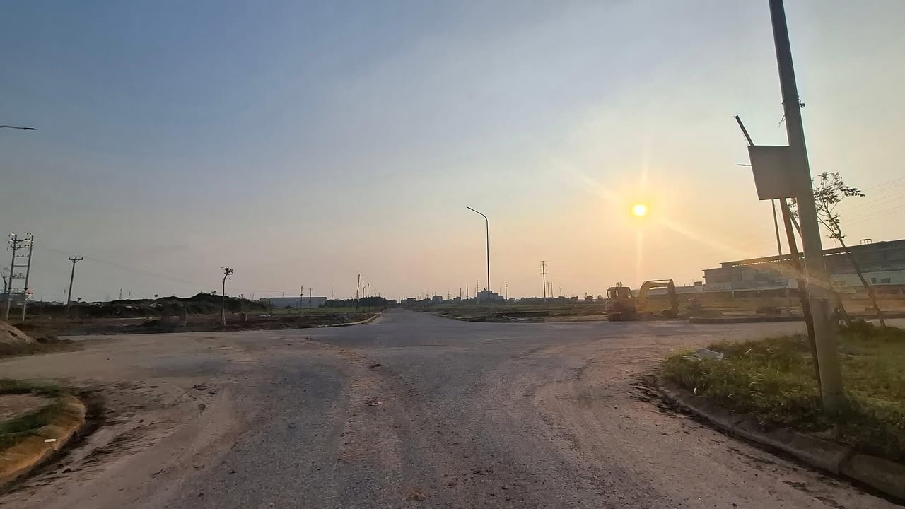 Đất nền Lô góc Thành Phố Bắc Giang 100m² - Đường to ô tô, tiềm năng tăng giá!